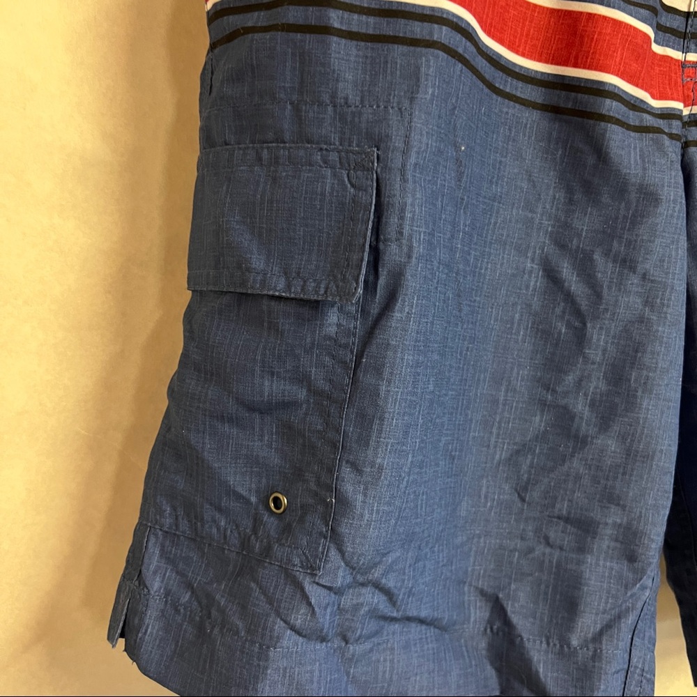Chaps red and blue cargo swim trunks - Picture 3 of 7